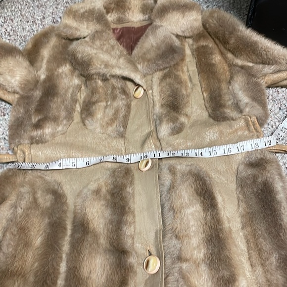 Vintage 70s faux fur vegan leather long belted coat - Picture 5 of 12